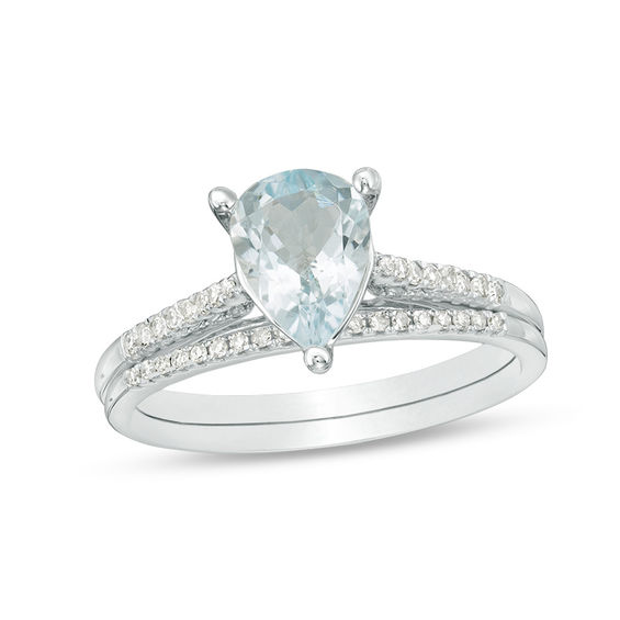 Pear-Shaped Aquamarine and 1/8 CT. T.w. Diamond Bridal Set 10K White Gold