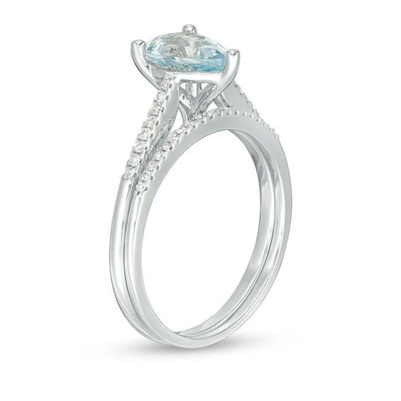 Pear-Shaped Aquamarine and 1/8 CT. T.w. Diamond Bridal Set in 10K White Gold