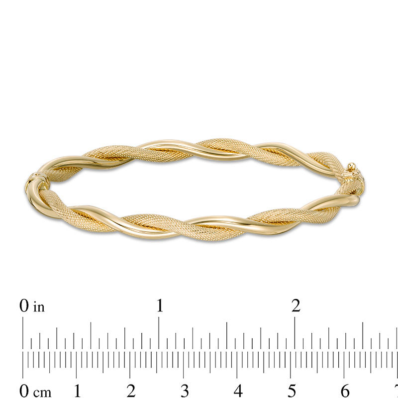 5.0mm Multi-Finish Twisted Ribbons Hinged Bangle in 14K Gold