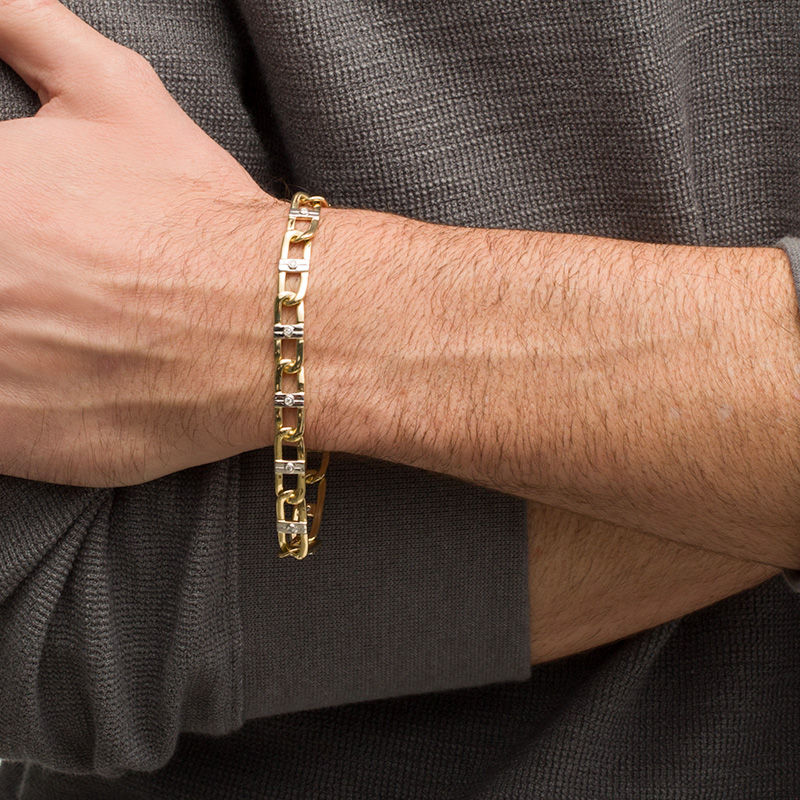 Main Image 2 of 1/4 CT. T.W. Diamond Twisted Mariner Link Chain Bracelet in 10K Two-Tone Gold - 8.5"