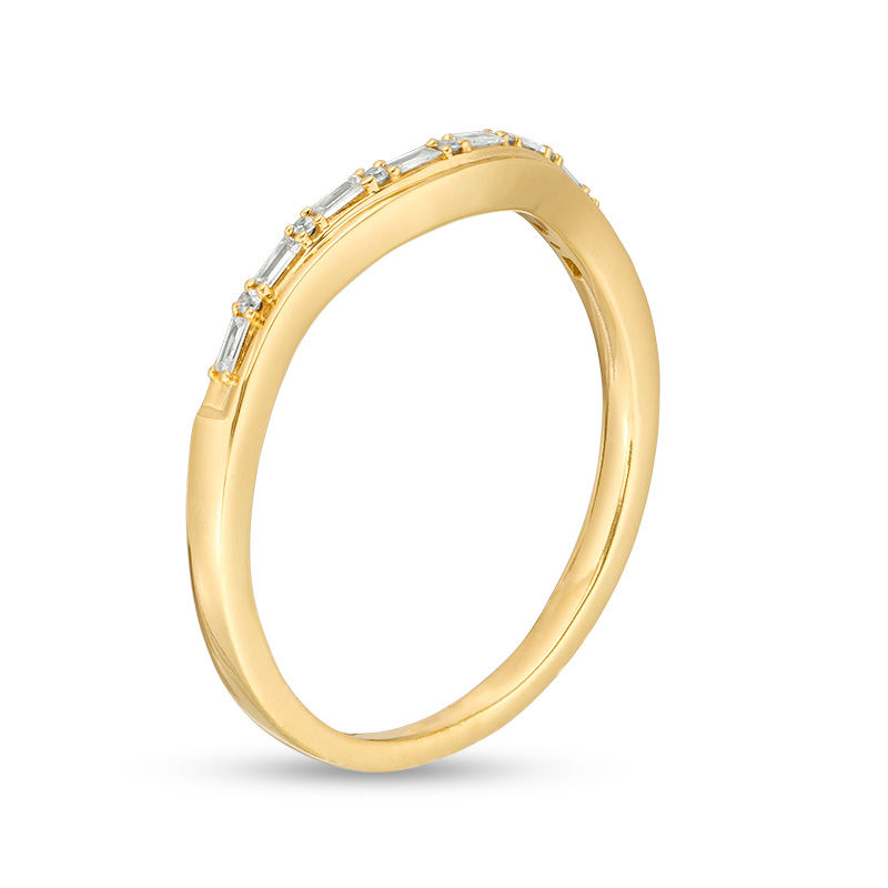 1/10 CT. T.W. Baguette and Round Diamond Alternating Contour Anniversary Band in 10K Gold