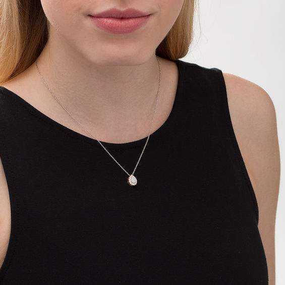 1/3 CT. T.W. Composite Teardrop Diamond Scallop Frame Vintage-Style Pendant in 10K Two-Tone Gold 1/3 CT. T.W. Composite Teardrop Diamond Scallop Frame Vintage-Style Pendant in 10K Two-Tone Gold