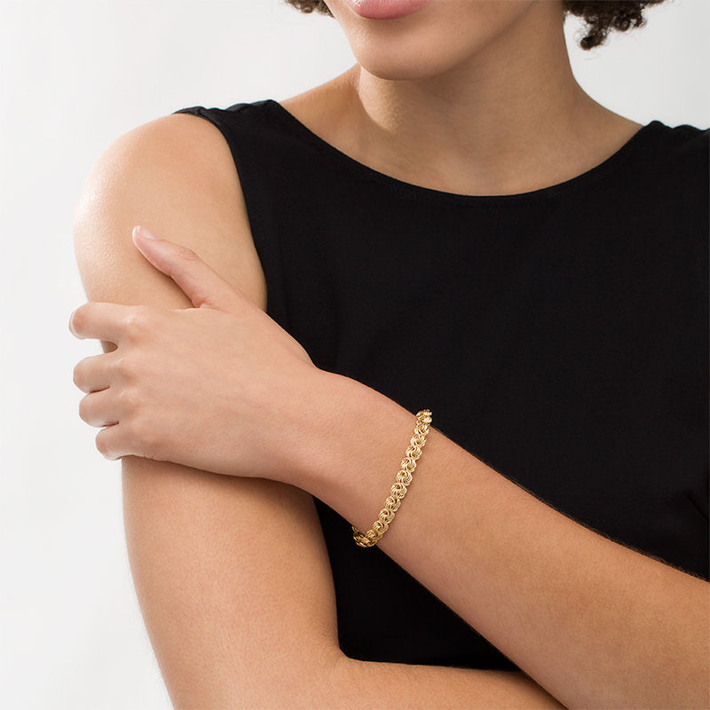 Main Image 2 of Made in Italy 070 Gauge Rosetta Chain Bracelet in 14K Gold - 7.5"