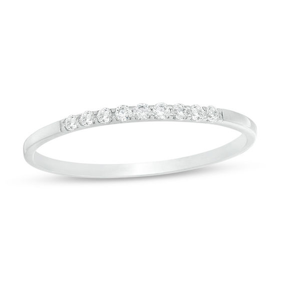 1/10 CT. T.w. Diamond Wedding Band in Platinum