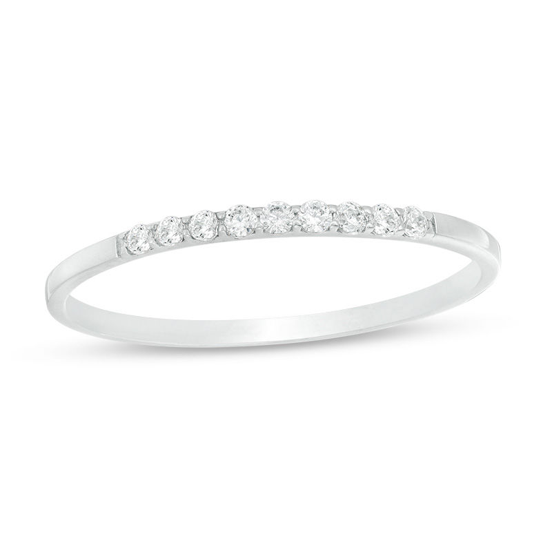Main Image 1 of 1/10 CT. T.W. Diamond Wedding Band in Platinum