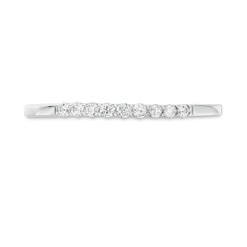 Main Image 4 of 1/10 CT. T.W. Diamond Wedding Band in Platinum