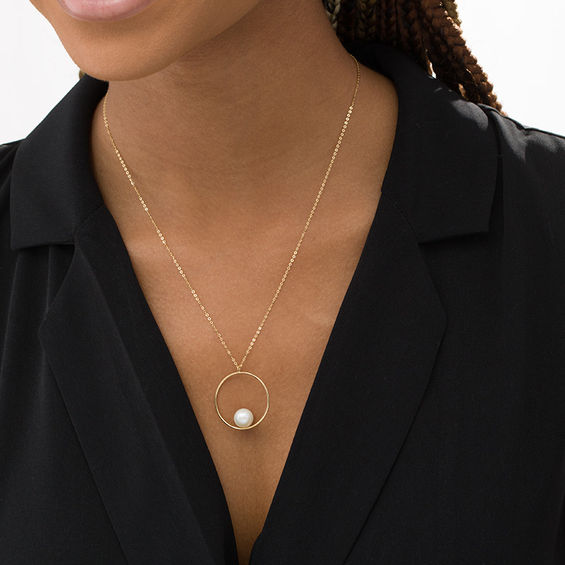 8.0mm Freshwater Cultured Pearl Open Circle Pendant in 10K Gold