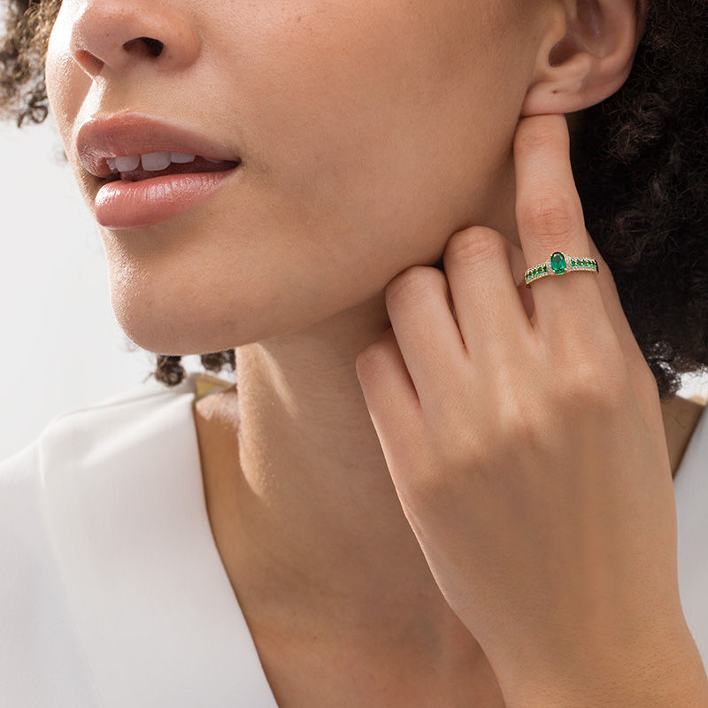 Main Image 2 of Oval Emerald and 1/10 CT. T.W. Diamond Collar Ring in 10K Gold