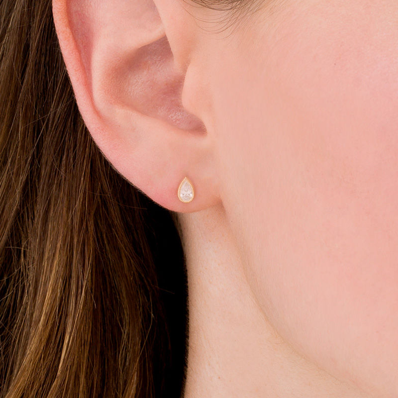 Main Image 2 of 3/8 CT. T.W. Pear-Shaped Diamond Solitaire Vintage-Style Stud Earrings in 10K Gold