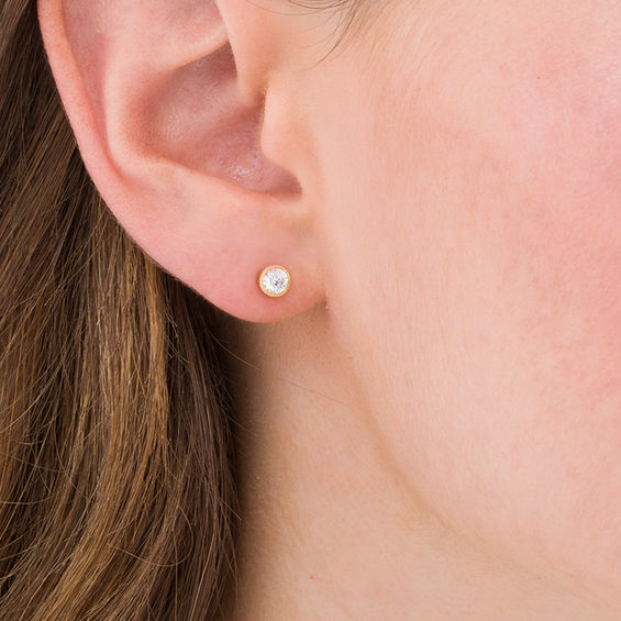 3/8 CT. T.W. Diamond Solitaire Vintage-Style Stud Earrings in 10K Gold 3/8 CT. T.W. Diamond Solitaire Vintage-Style Stud Earrings in 10K Gold