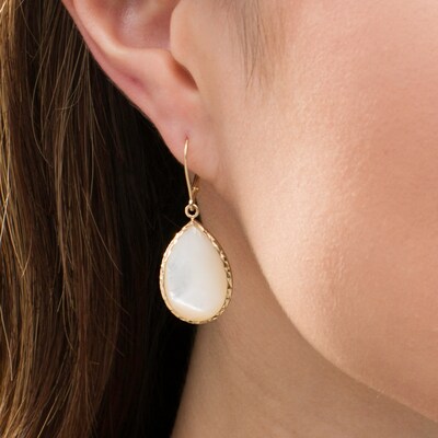 drop earrings dangle earrings silver pin Nacre drop earrings dangle earrings silver pin Nacre