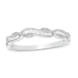 1/6 CT. T.W. Baguette Diamond Vintage-Style Twist Anniversary Band in 10K White Gold
