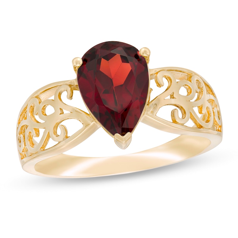 Pear-Shaped Garnet Wide Filigree Ring in 10K Gold