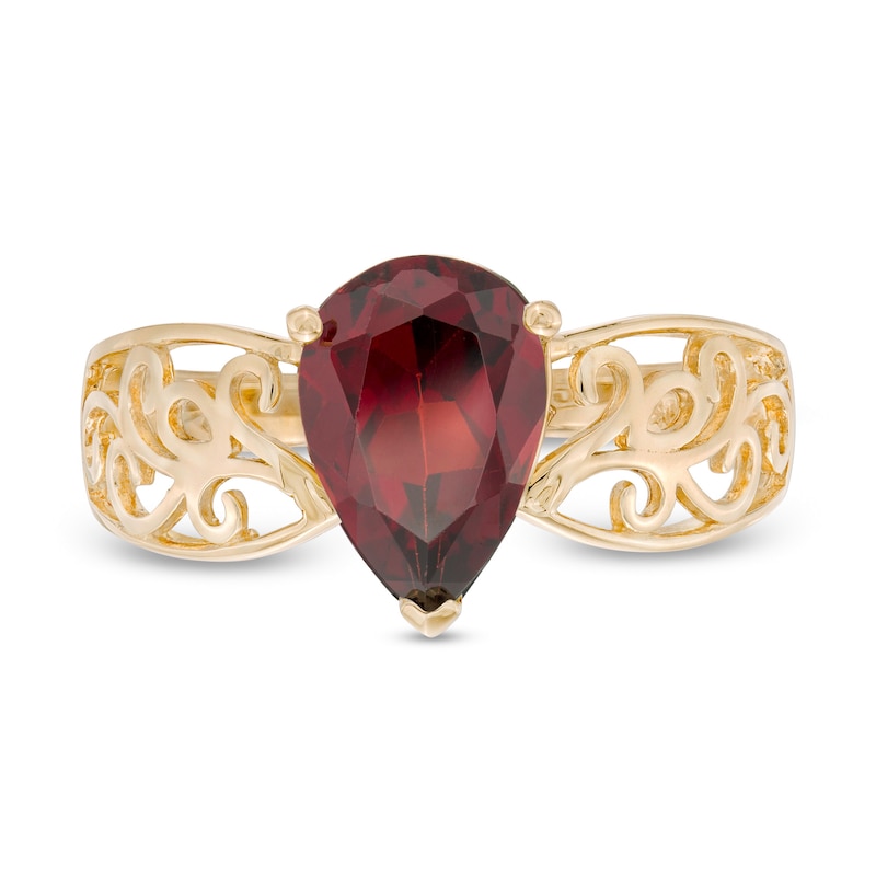 Pear-Shaped Garnet Wide Filigree Ring in 10K Gold