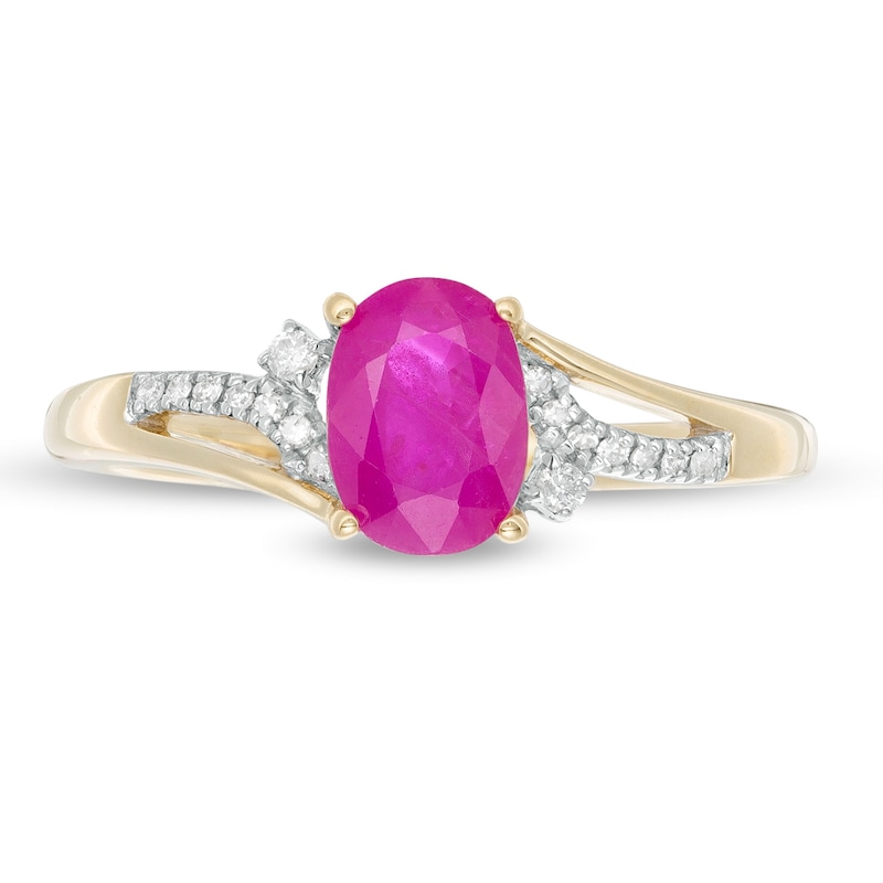Main Image 4 of Oval Ruby and 1/20 CT. T.W. Diamond Vintage-Style Split Shank Ring in 10K Gold