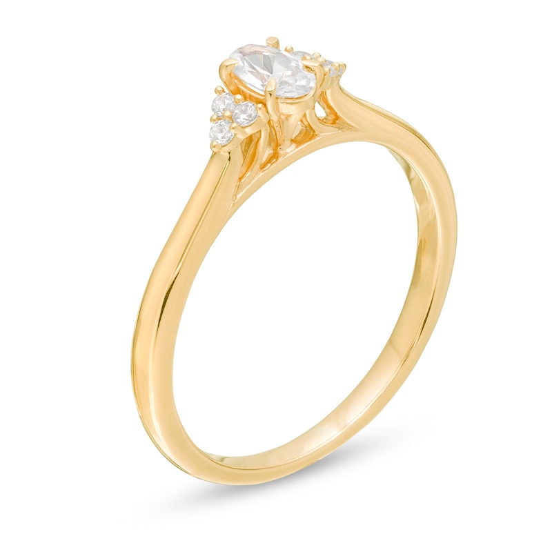 Main Image 3 of 3/8 CT. T.W. Oval Diamond Tri-Sides Engagement Ring in 10K Gold