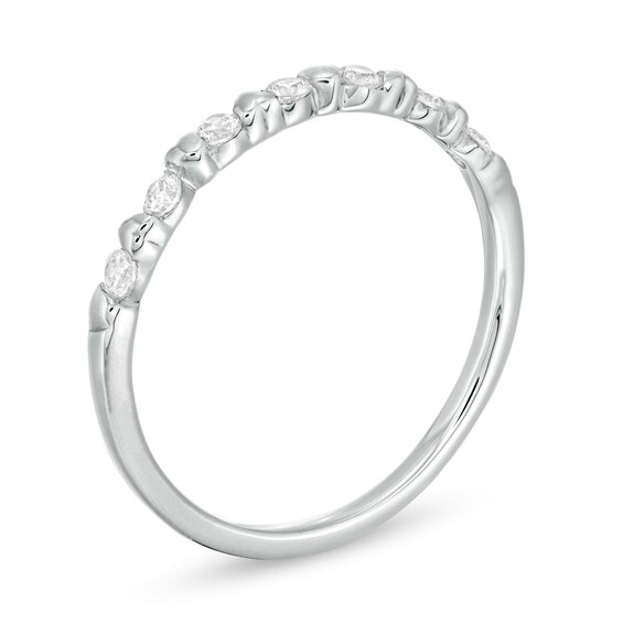 1/5 CT. T.w. Diamond Alternating Heart Stackable Band in 10K White Gold