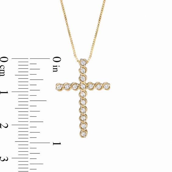 1/4 CT. T.W. Diamond Cross Pendant in 10K Gold 1/4 CT. T.W. Diamond Cross Pendant in 10K Gold