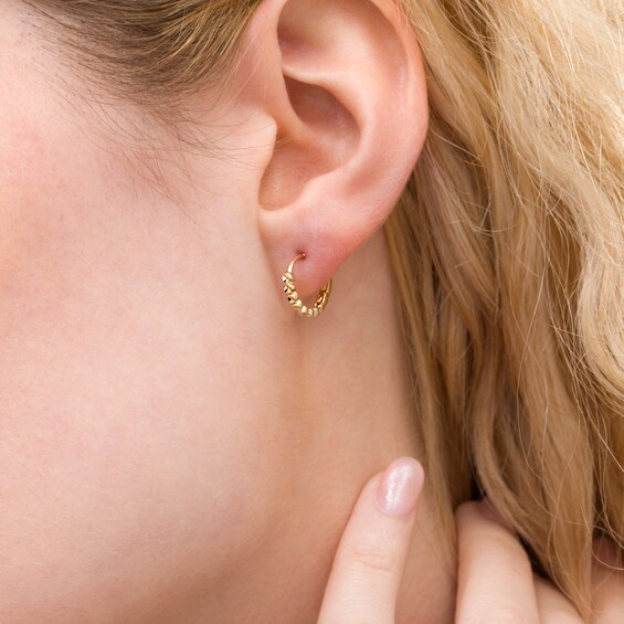 11.0mm Diamond-Cut Circle Pattern Huggie Hoop Earrings in 14K Gold