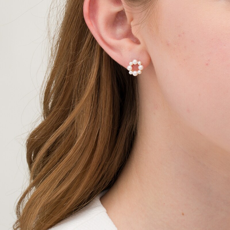 Main Image 2 of Alternating 2.0-4.0mm Freshwater Cultured Pearl Wreath Stud Earrings in 10K Gold