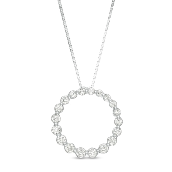 Marilyn Monroe™ Collection 3/8 CT. T.W. Journey Diamond Circle Pendant