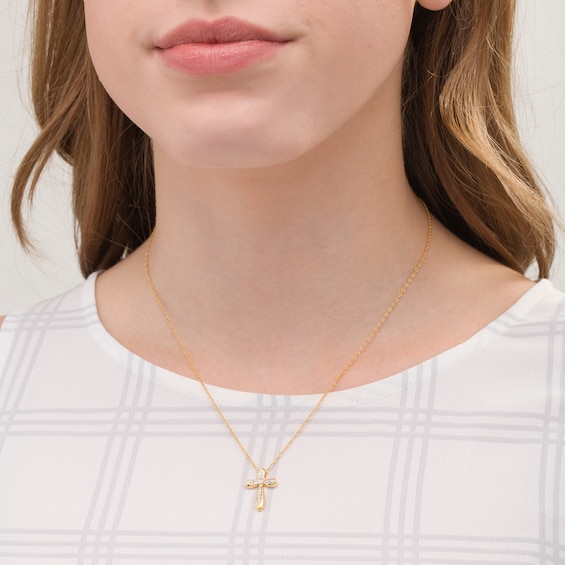1/10 CT. T.w. Diamond Cross Pendant in 10K Gold