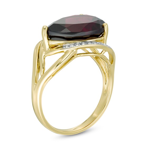 Sideways Pear-Shaped Garnet and White Topaz Split Shank Ring in 10K Gold