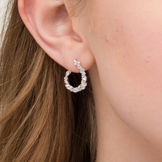 1/2 CT. T.w. Baguette Diamond Scatter Hoop Earrings in 14K Gold