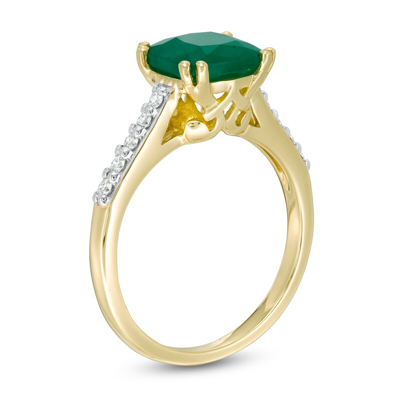 Main Image 3 of 8.0mm Cushion-Cut Emerald and 1/10 CT. T.W. Diamond Ring in 10K Gold
