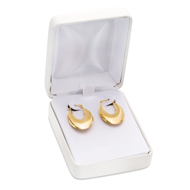 25.0 x 16.0mm Graduated Oval Hoop Earrings in 14K Gold