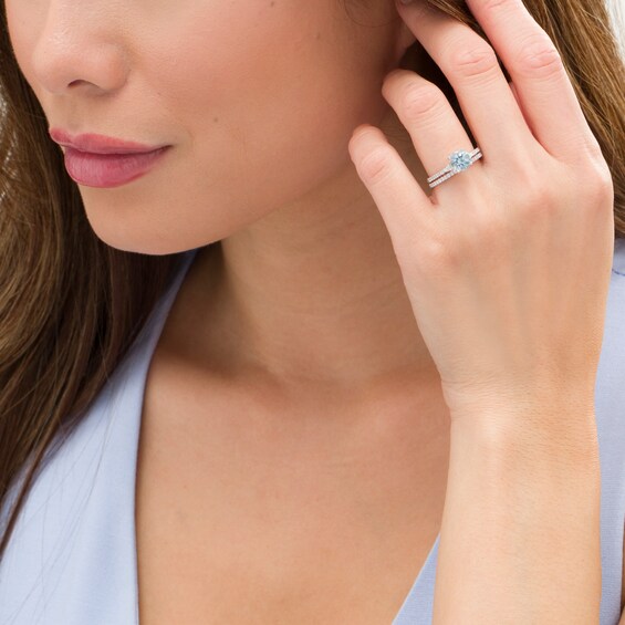 7.0mm Aquamarine and 1/4 CT. T.w. Diamond Bridal Set in 14K White Gold