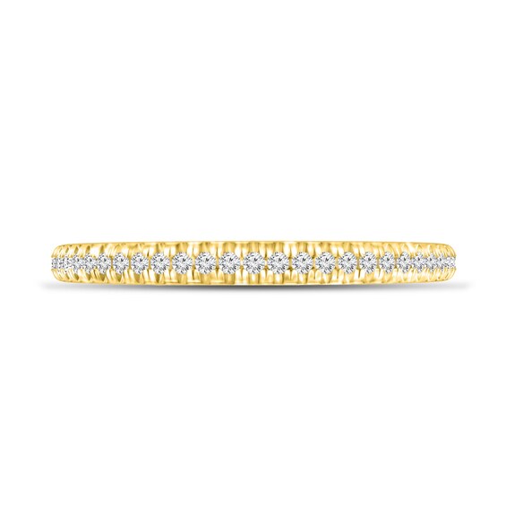 1/6 CT. T.w. Diamond Anniversary Band in 10K Gold