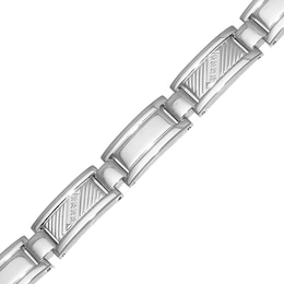 1/10 CT. T.W. Diamond Slant Row Link Bracelet in Stainless Steel