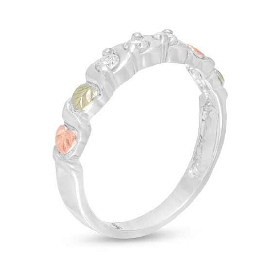 Black Hills Gold 1/6 CT. T.W. Diamond Three Stone Leaf Wedding Band Black Hills Gold 1/6 CT. T.W. Diamond Three Stone Leaf Wedding Band