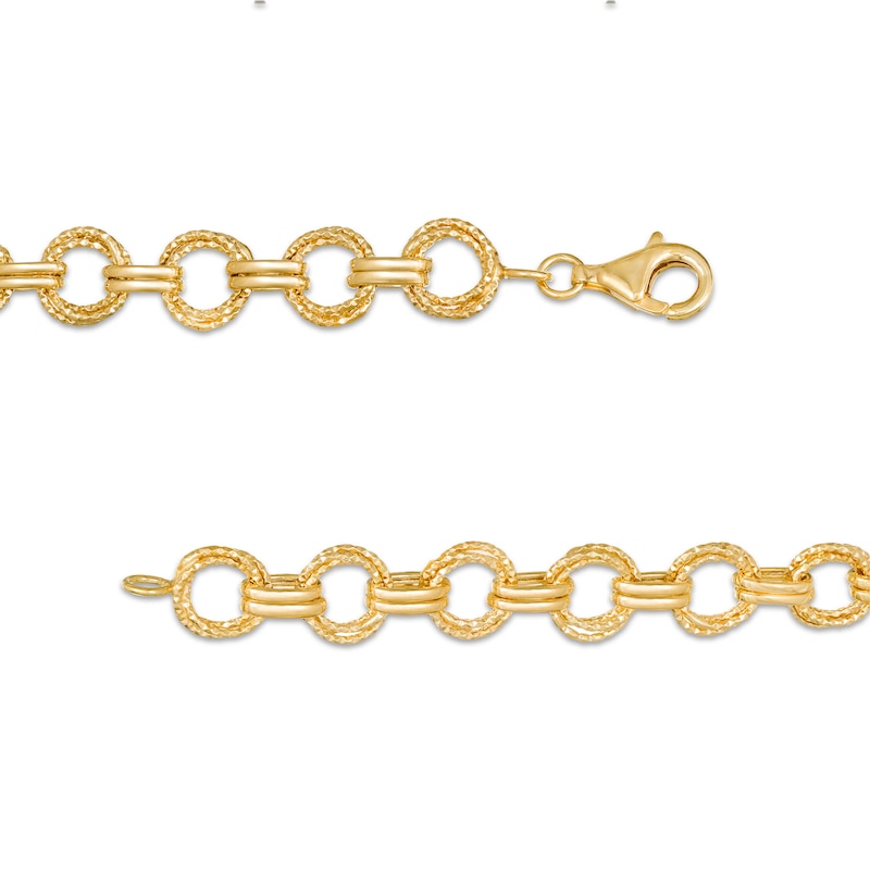 Main Image 2 of Diamond-Cut Circle Link Bracelet in 10K Gold - 7.5"