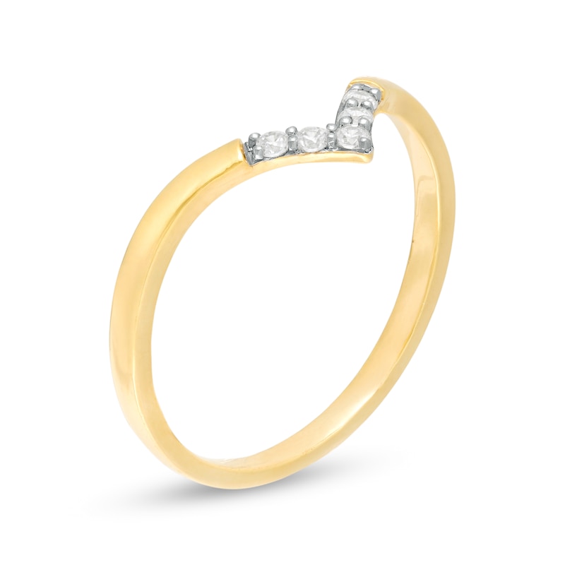 1/15 CT. T.W. Diamond Chevron Ring in 10K Gold