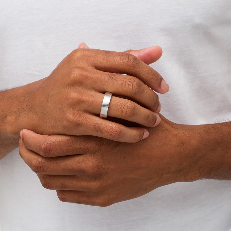 Main Image 2 of Vera Wang Men 7.5mm Antique-Finished Chevron Pattern Outer Edge Ring in Sterling Silver