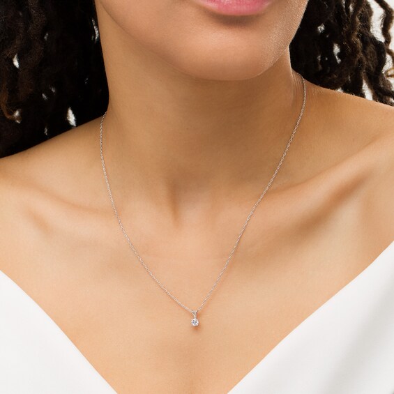 1/5 CT. Diamond Solitaire Pendant in 10K White Gold (I/I2)