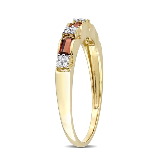 Baguette Garnet and 1/15 CT. T.w. Diamond Quad Alternating Ring in 10K Gold