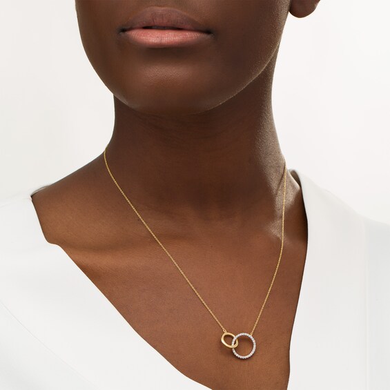 Remixed Reimagined 1/4 CT. T.w. Diamond Interlocking Circles Necklace in 10K Gold