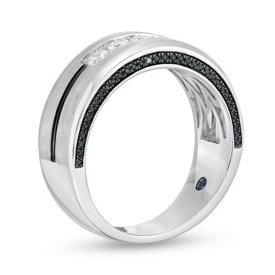 Vera Wang Men's 3/4 CT. T.w. Black and White Diamond Five Stone Wedding Band in 14K White Gold