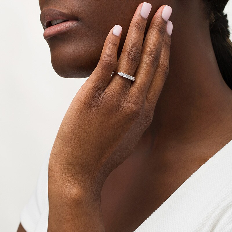 Main Image 2 of 1/4 CT. T.W. Diamond Band in 10K White Gold