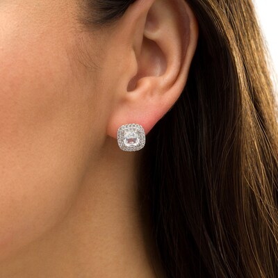 White Sapphire Exquisite Stud Earrings in Solid sterling Silver ~ 2.75 ct. White Sapphire Exquisite Stud Earrings in Solid sterling Silver ~ 2.75 ct.