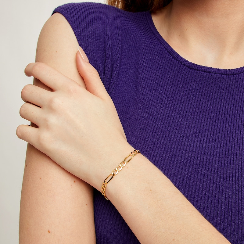 Main Image 2 of Ladies' 5.3mm Figaro Chain Bracelet in Hollow 10K Gold - 7.5"