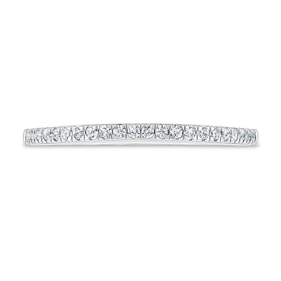 3/4 CT. T.w. Princess-Cut Diamond Flower Frame Vintage-Style Bridal Set in 10K White Gold
