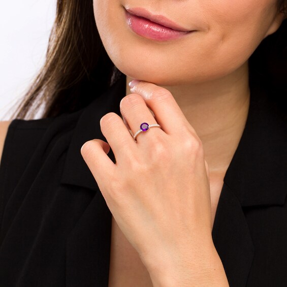 6.0mm Amethyst and 1/10 CT. T.w. Diamond Ring in 10K White Gold