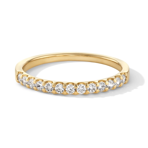 1/4 CT. T.w. Diamond Anniversary Band in 14K Gold