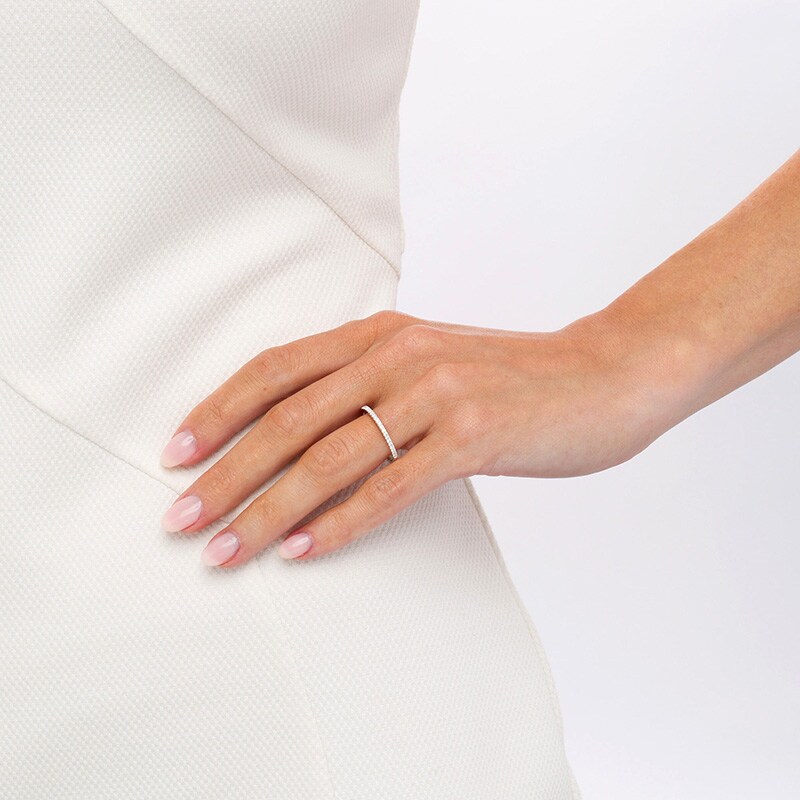 Main Image 2 of 1/6 CT. T.W. Certified Diamond Anniversary Band in Platinum (I/SI2)