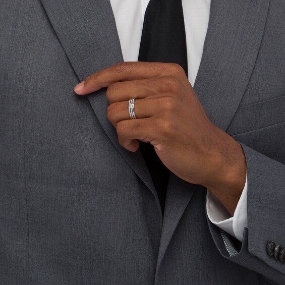 Vera Wang Love Collection Limited Edition 1/15 CT. T.w. Baguette Diamond Trio Wedding Band in 14K White Gold