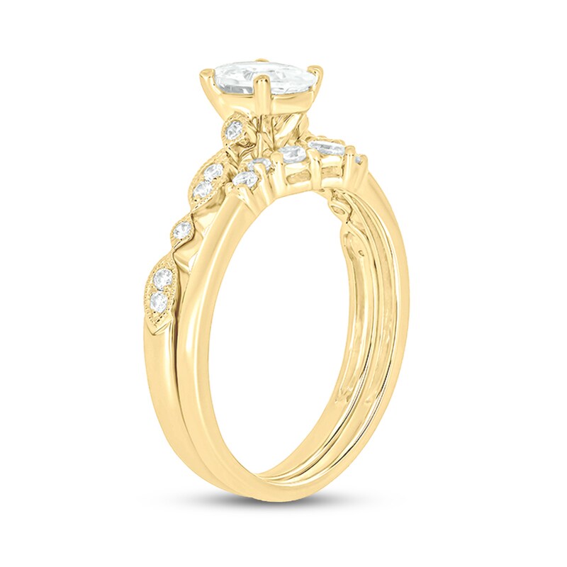 Main Image 2 of 3/4 CT. T.W. Oval Diamond Contour Vintage-Style Bridal Set in 14K Gold (I/I2)
